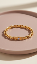 Gold-Plated Bracelet with Sleek Finish